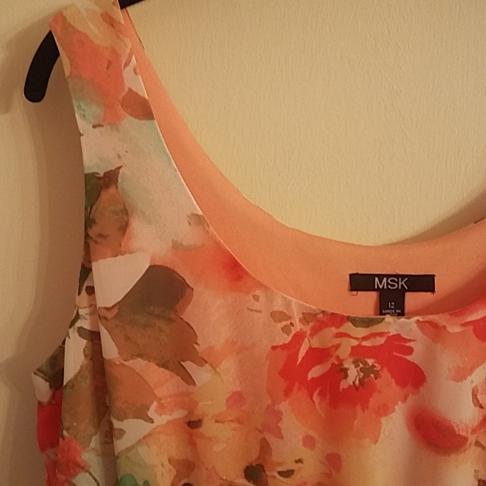 MSK DRESS. - Picture 2 of 10